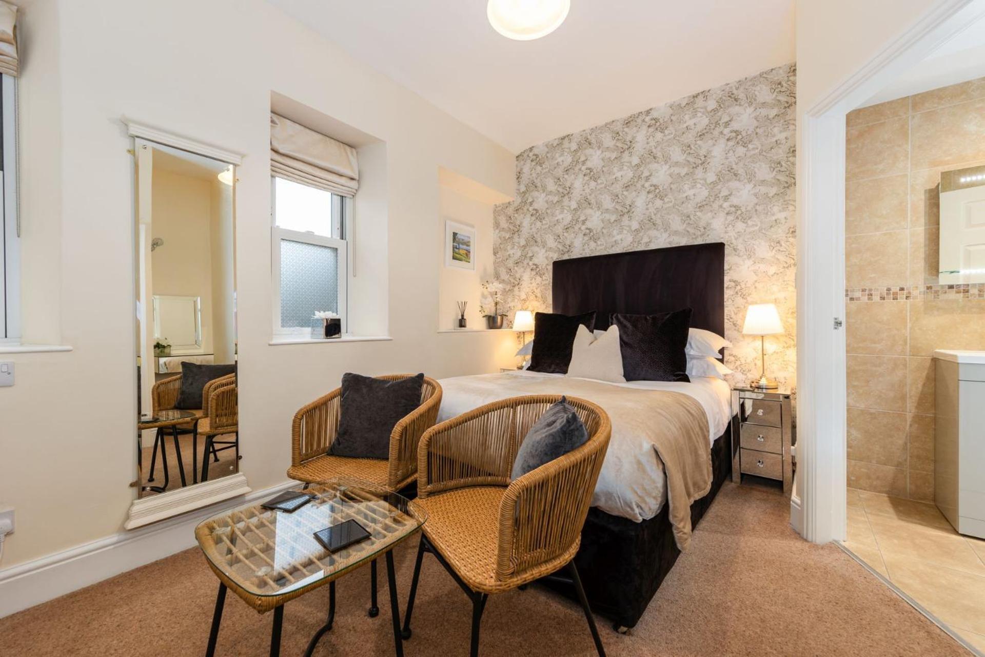 Wheatlands Lodge-Windermere - Guest House Of The Year 2024 - Adult Only - Free Car Park Extérieur photo